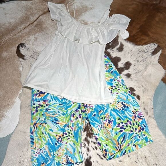 Lilly Pulitzer Strapless Top & Deep Sea Soirée Chipper Shorts Bundle - Picture 1 of 9
